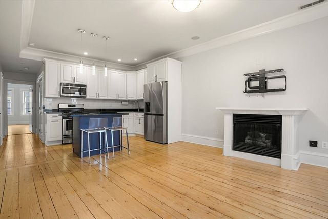 703 East 4th St 2, Boston, MA 02127