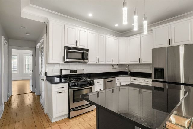 703 East 4th St 2, Boston, MA 02127