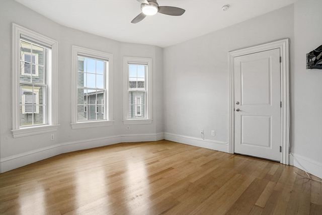 703 East 4th St 2, Boston, MA 02127