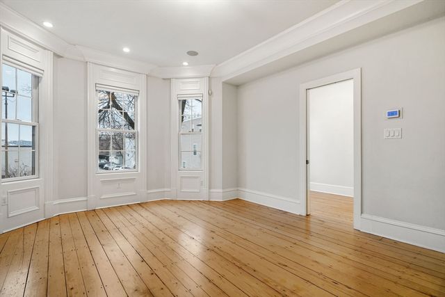 703 East 4th St 2, Boston, MA 02127