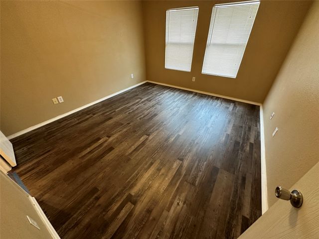 1341 Castle Ridge Road, Fort Worth, TX 76140