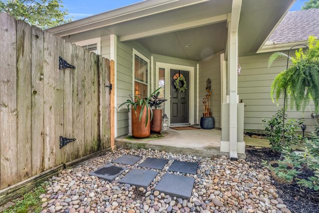 3 Darlinghurst Drive, Conroe, TX 77384
