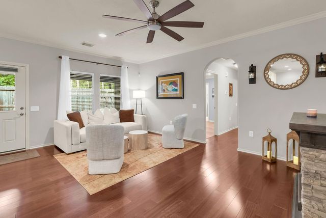 3 Darlinghurst Drive, Conroe, TX 77384