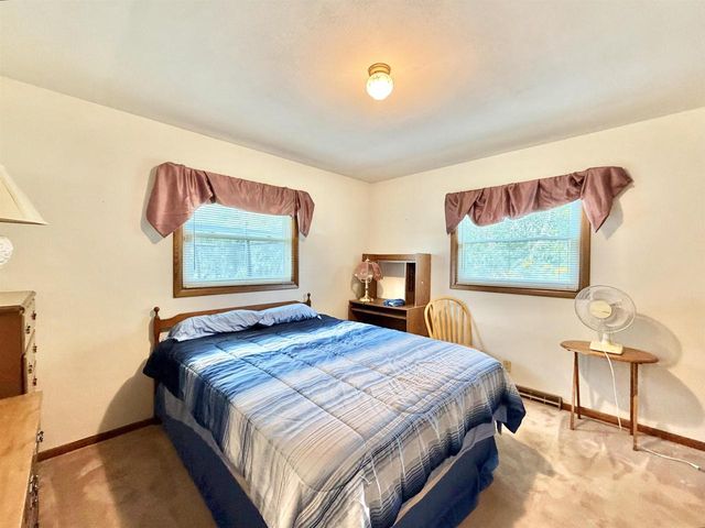 721 E Morning Glory Lane, Beloit, WI 53511