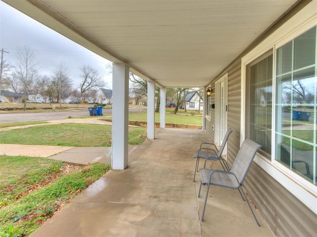 1104 N Beard Avenue, Shawnee, OK 74801