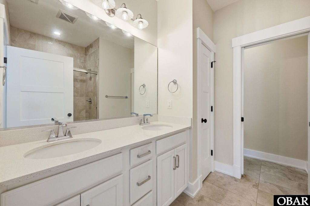 Image 23 of property listing at 609 Zen Lane, Kill Devil Hills, NC 27948