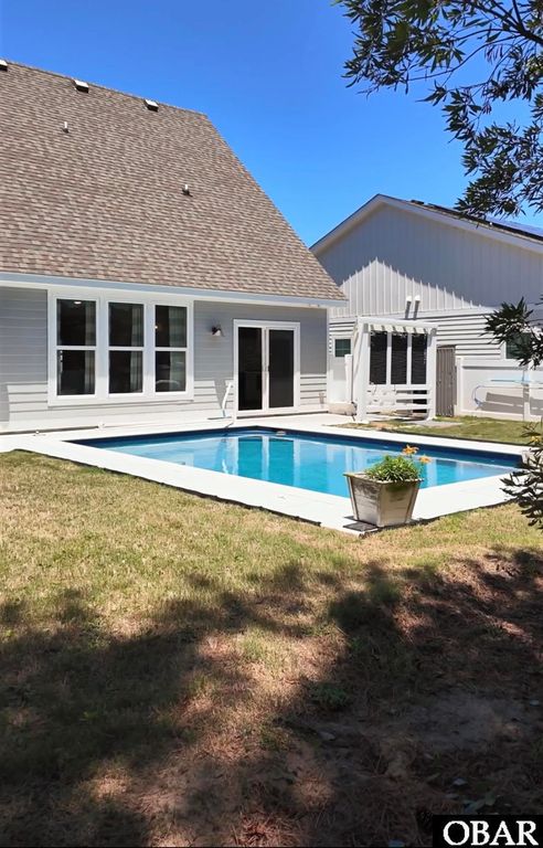 Image 40 of property listing at 609 Zen Lane, Kill Devil Hills, NC 27948