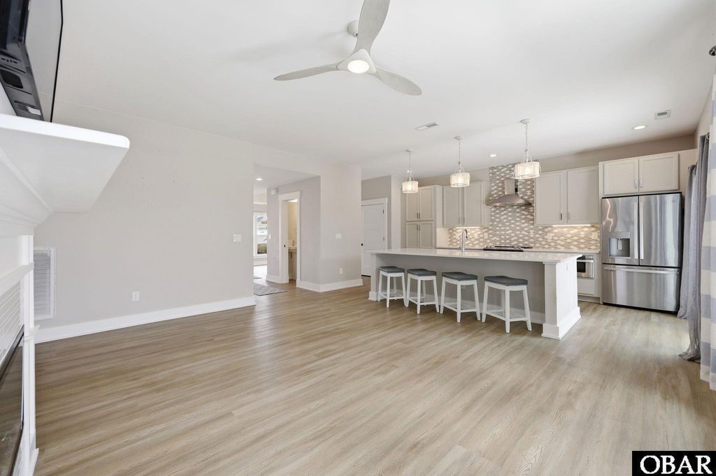 Image 5 of property listing at 609 Zen Lane, Kill Devil Hills, NC 27948