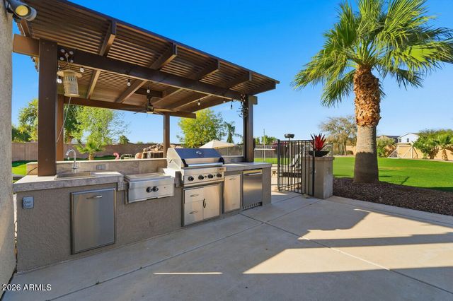 11331 N 152ND Drive, Surprise, AZ 85379