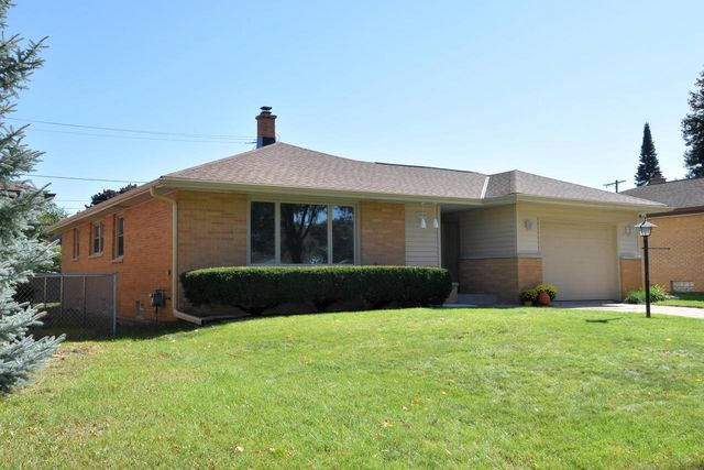 2710 S 72nd STREET, West Allis, WI 53219