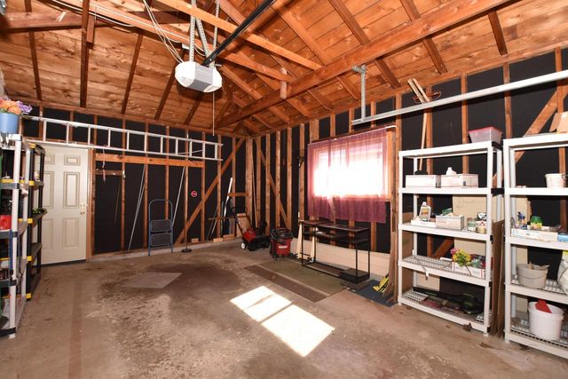 2710 S 72nd STREET, West Allis, WI 53219