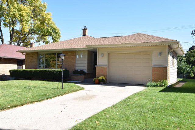 2710 S 72nd STREET, West Allis, WI 53219