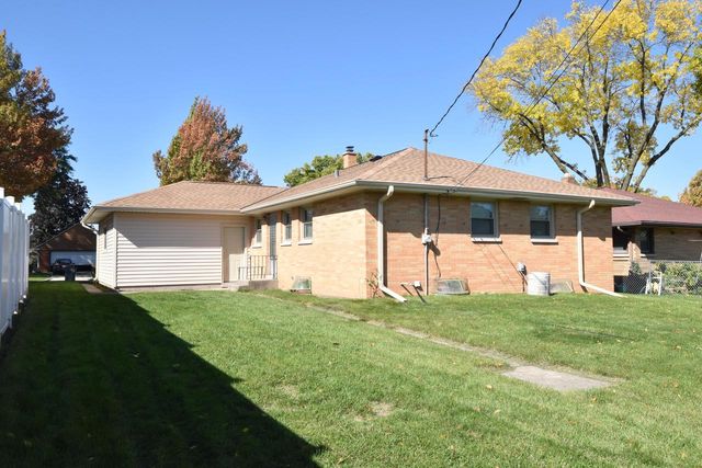 2710 S 72nd STREET, West Allis, WI 53219