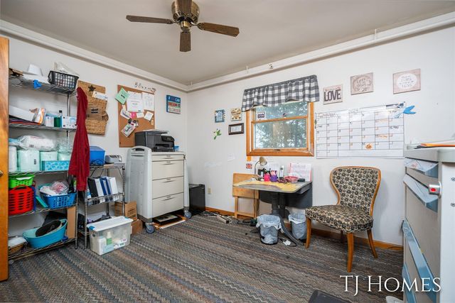 2895 M 79, Hastings, MI 49058