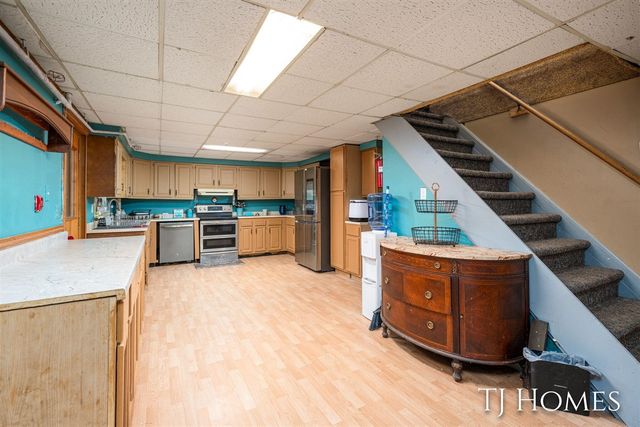 2895 M 79, Hastings, MI 49058