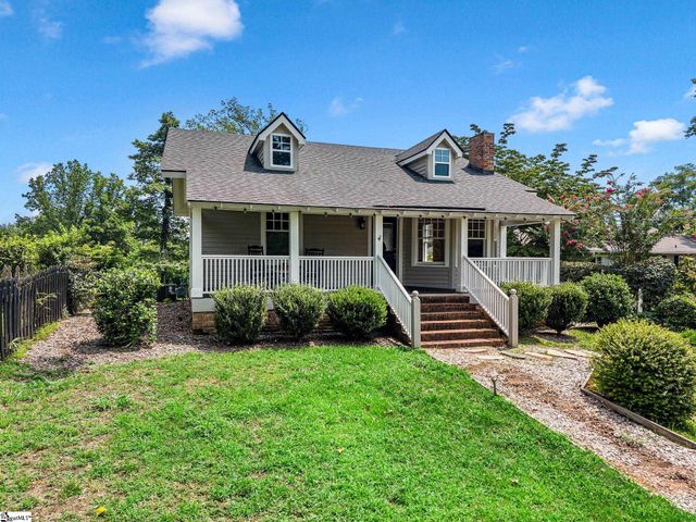 143 Broadway Avenue, Tryon, NC 28782