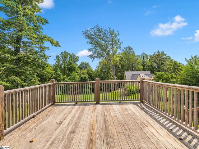 143 Broadway Avenue, Tryon, NC 28782