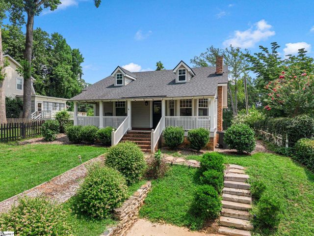 143 Broadway Avenue, Tryon, NC 28782