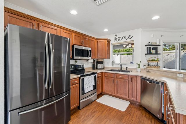 222 CARPENTERS WAY 65, Lakeland, FL 33805