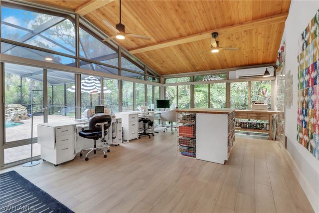 730 5th ST NW, Naples, FL 34120