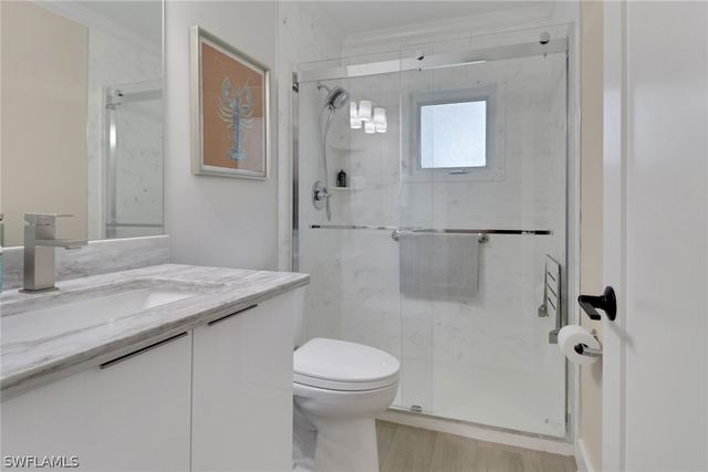 730 5th ST NW, Naples, FL 34120