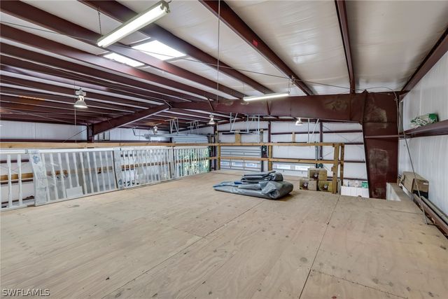 730 5th ST NW, Naples, FL 34120