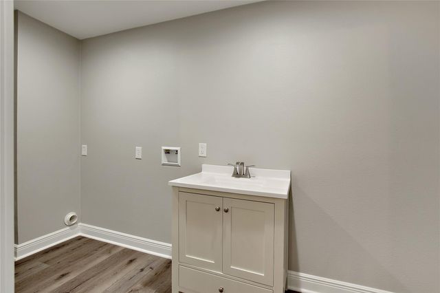 202 Brandywyne Drive, Friendswood, TX 77546