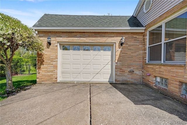 5459 Columbia Avenue, Hamburg, NY 14075