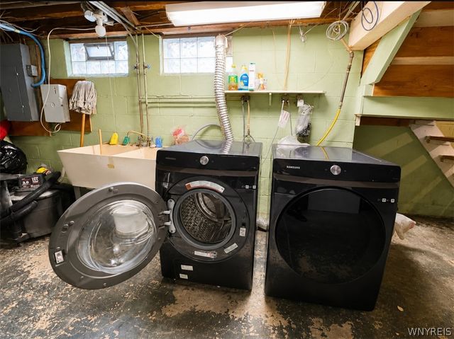 5459 Columbia Avenue, Hamburg, NY 14075