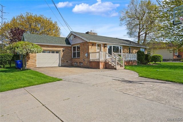 5459 Columbia Avenue, Hamburg, NY 14075