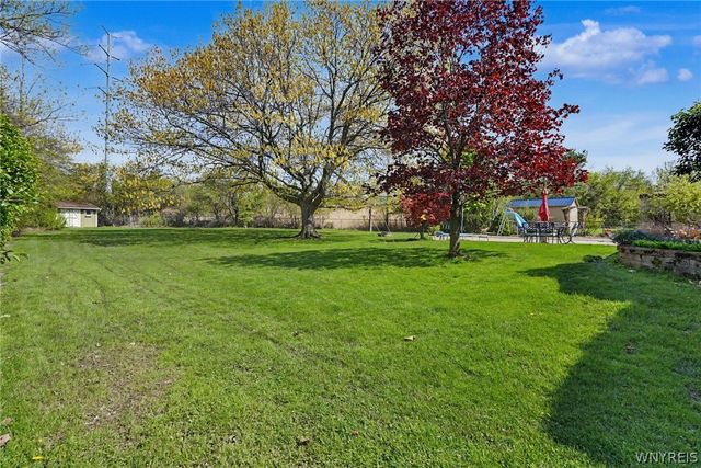 5459 Columbia Avenue, Hamburg, NY 14075