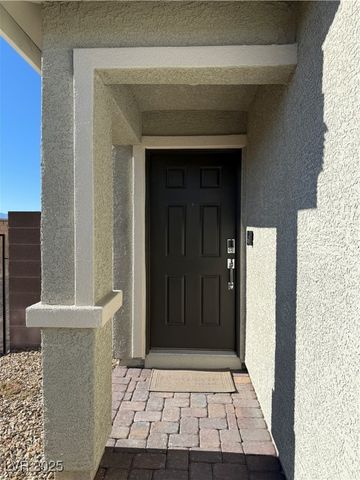 6929 Toll Mountain Street, North Las Vegas, NV 89086