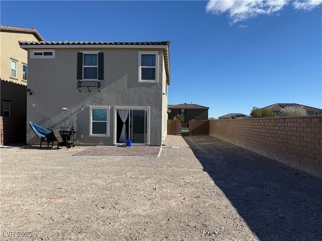 6929 Toll Mountain Street, North Las Vegas, NV 89086