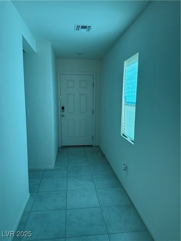 6929 Toll Mountain Street, North Las Vegas, NV 89086