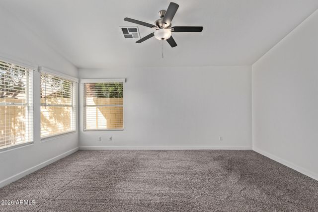 1077 W LAUREL Avenue, Gilbert, AZ 85233