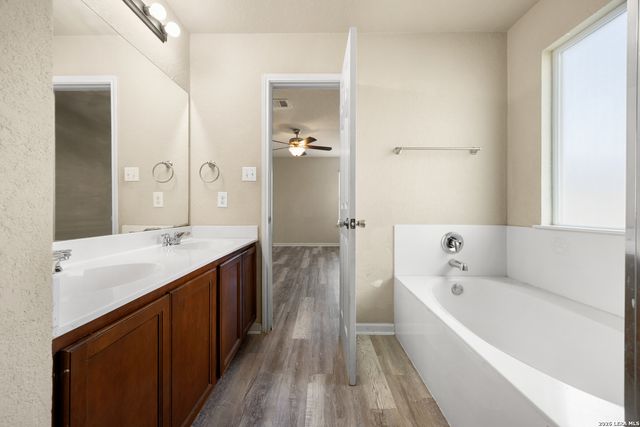 2116 Sinclair, New Braunfels, TX 78130