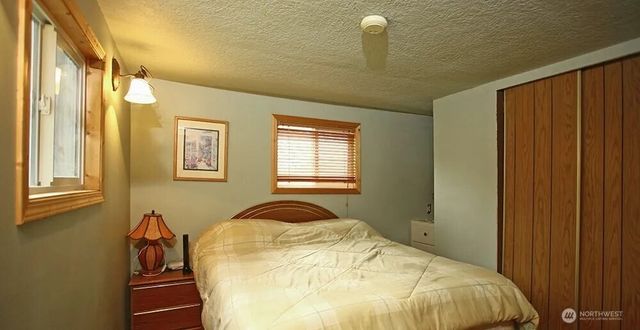 25691 E Valley View Drive, Lincoln, WA 99147