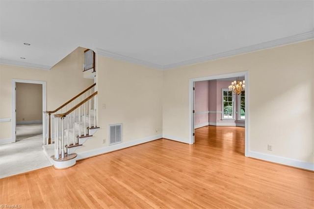 4002 Smithfield Drive, Greensboro, NC 27406