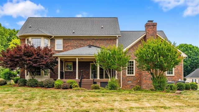 4002 Smithfield Drive, Greensboro, NC 27406
