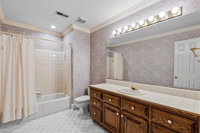4002 Smithfield Drive, Greensboro, NC 27406