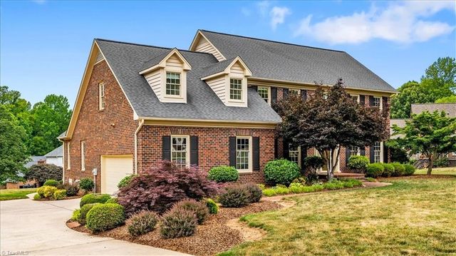 4002 Smithfield Drive, Greensboro, NC 27406