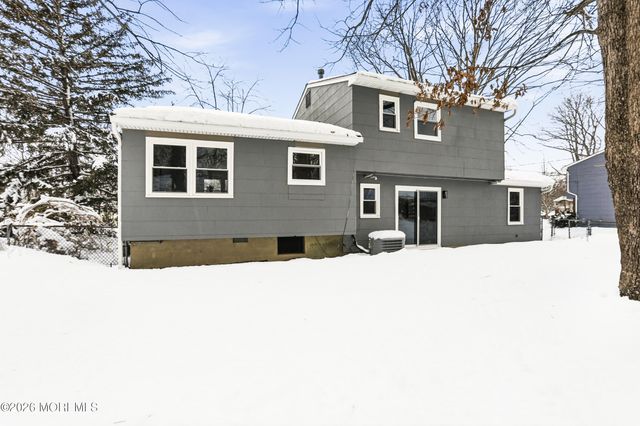 61 Bittern Lane, Bayville, NJ 08721