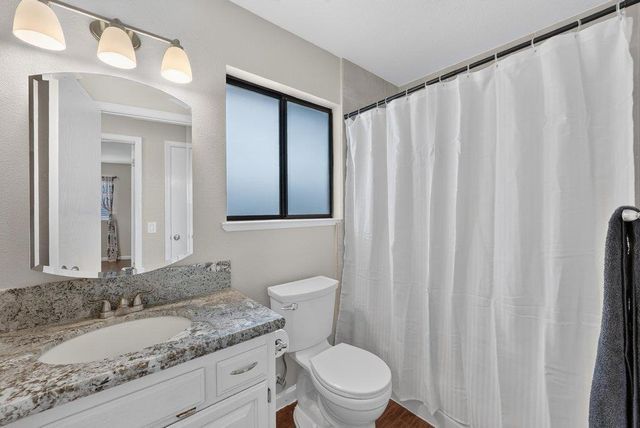 929 Lake Village Drive, Watsonville, CA 95076