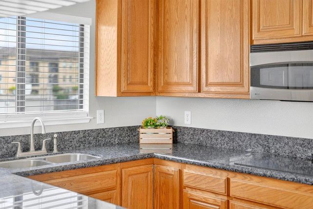 929 Lake Village Drive, Watsonville, CA 95076