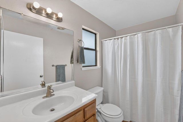 929 Lake Village Drive, Watsonville, CA 95076