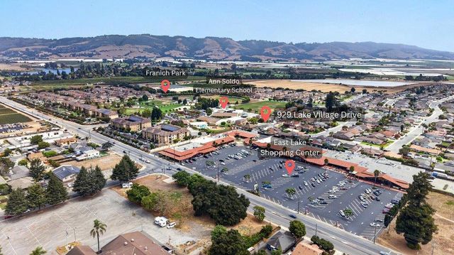 929 Lake Village Drive, Watsonville, CA 95076