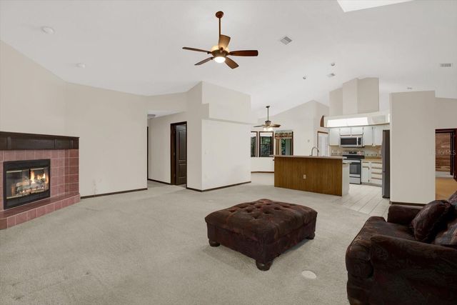 642 ERIN WAY, Brooksville, FL 34601