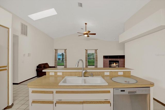 642 ERIN WAY, Brooksville, FL 34601