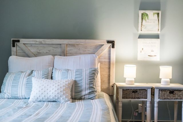 24 Jae Rd, Falmouth, MA 02540