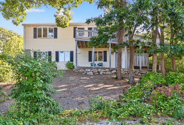 24 Jae Rd, Falmouth, MA 02540